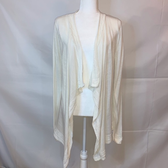Almost Famous Sweater Cardigan white Medium open waterfall front long sleeve - Picture 1 of 7
